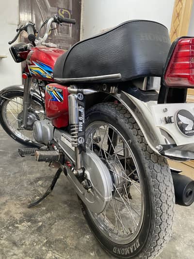 HONDA CG125