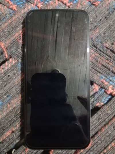 Realme C85
