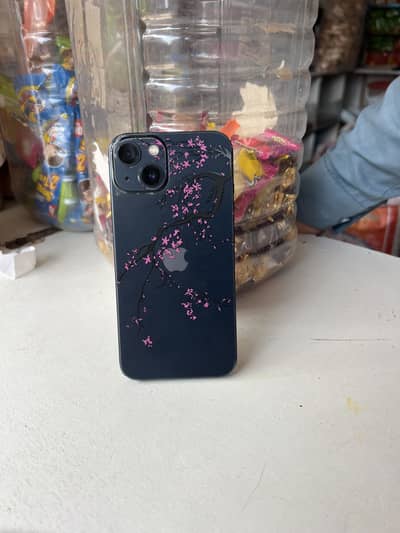Apple iPhone 13