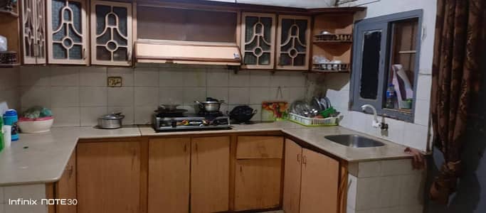 2bed lounge ground floor block 1 metroville separate entrance & meter Saba Estate