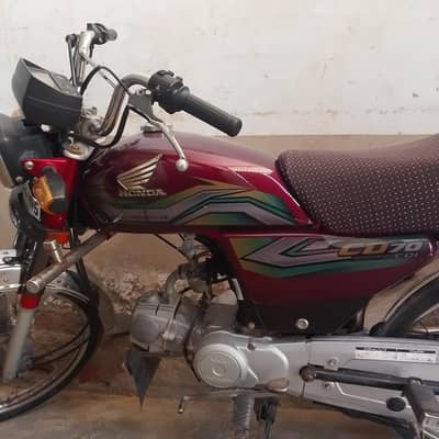 CD 70 23 model Red color 03017659621