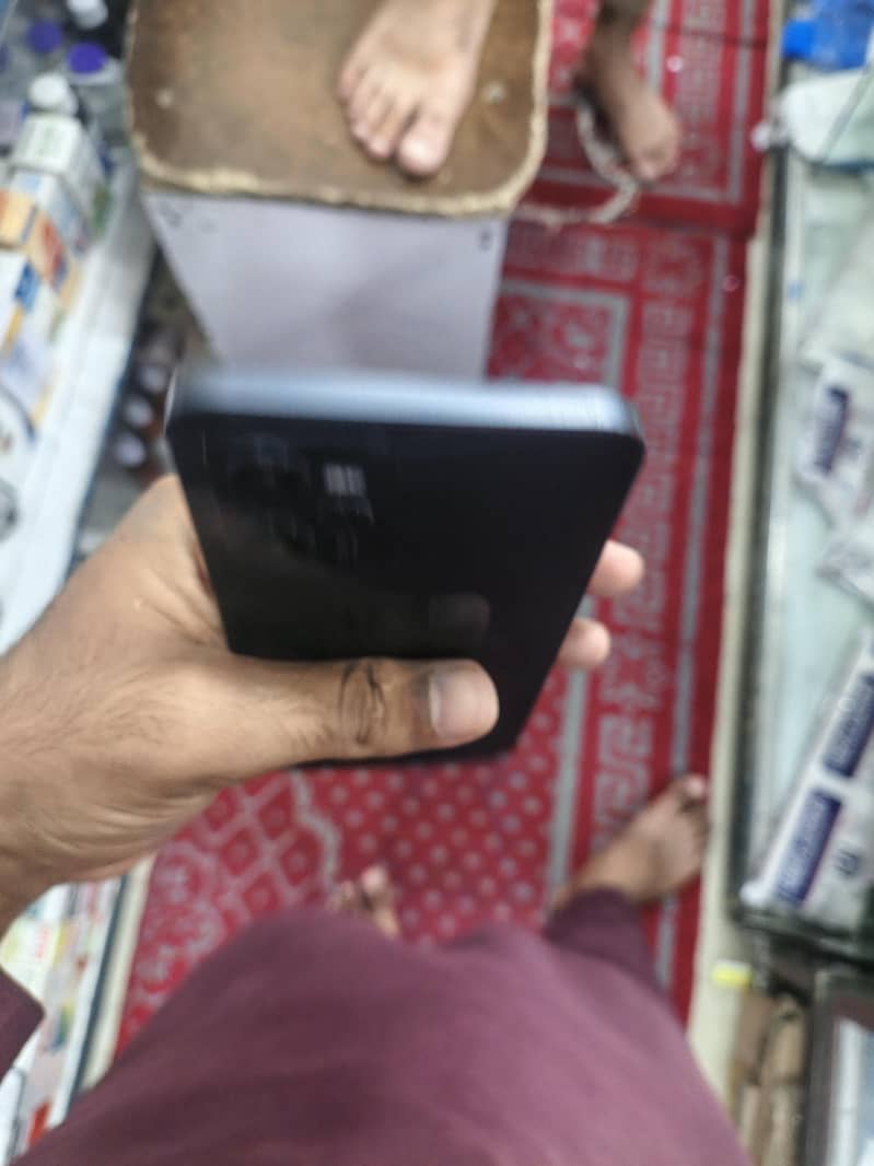 Realme C35 1