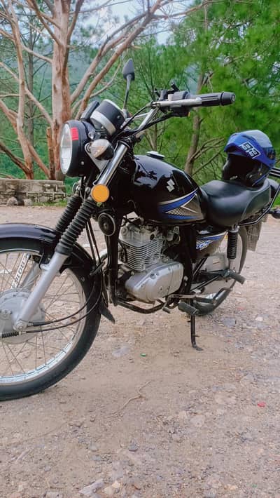 Suzuki Gs 150 lush condition.
