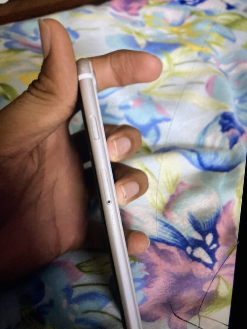 Apple iPhone SE 2