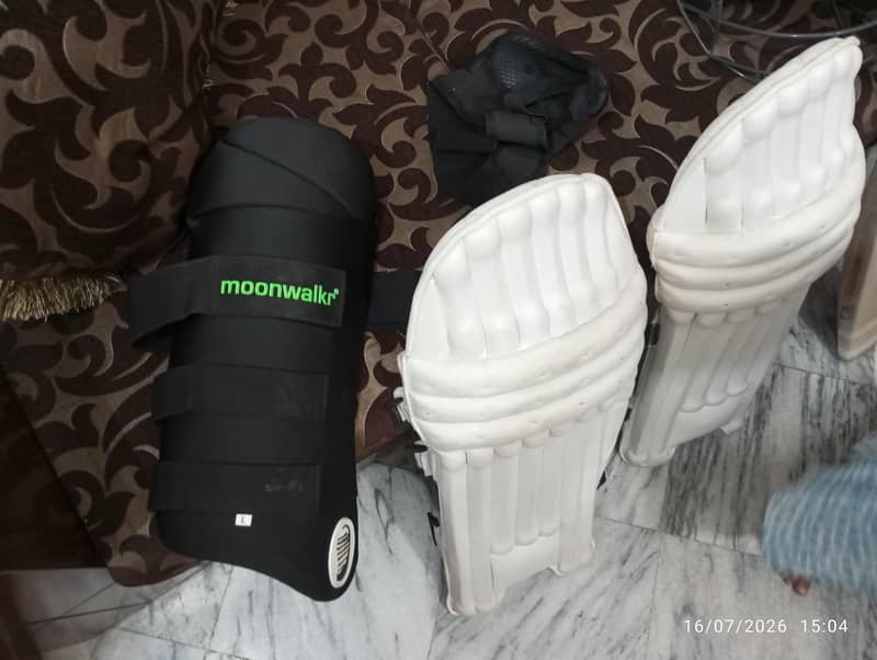 cricket kit 0