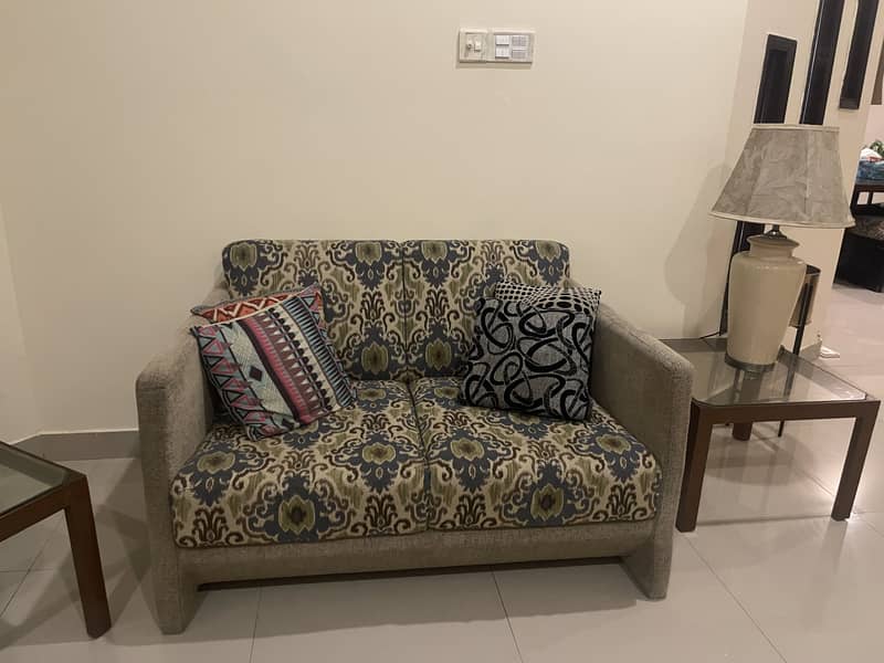 Ikat-Pattern 5-Seater Sofa Set 3