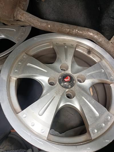 15 inchh Alloys