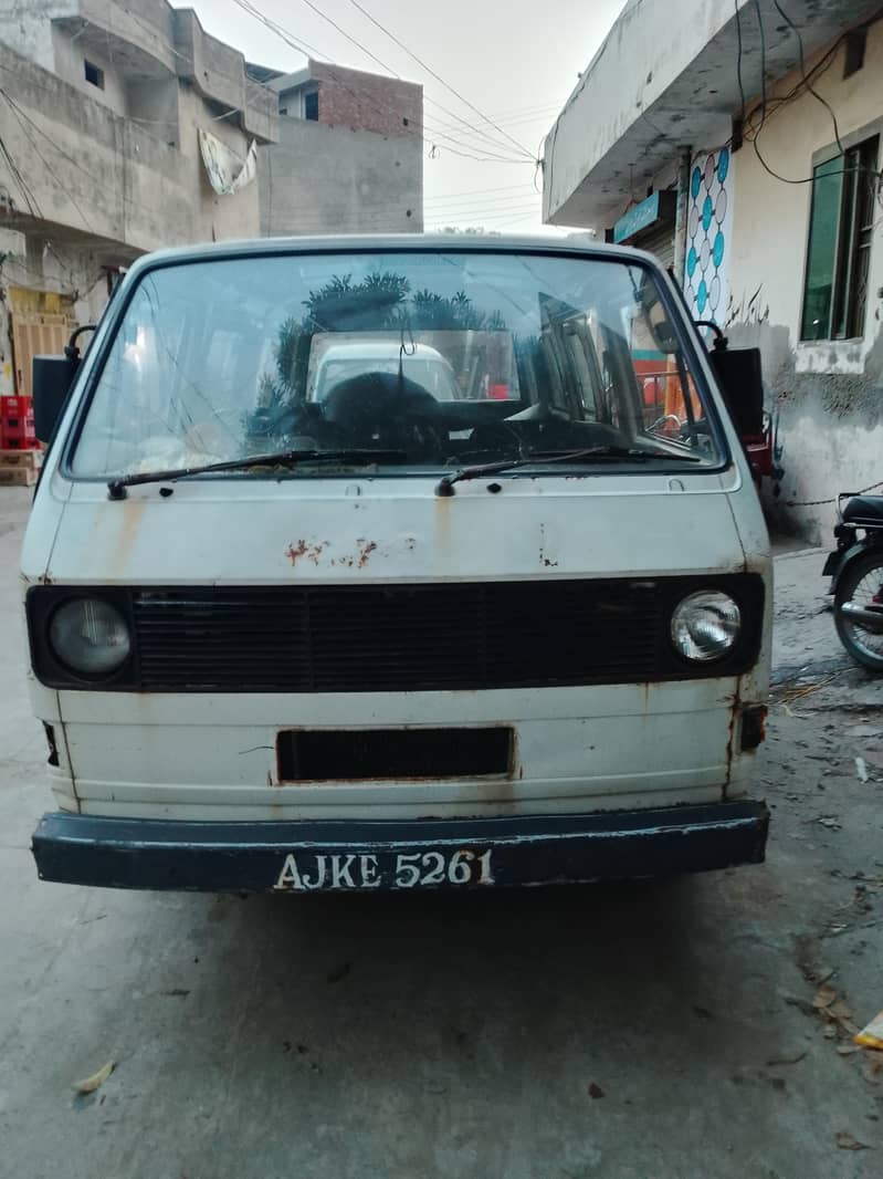 VW van 0