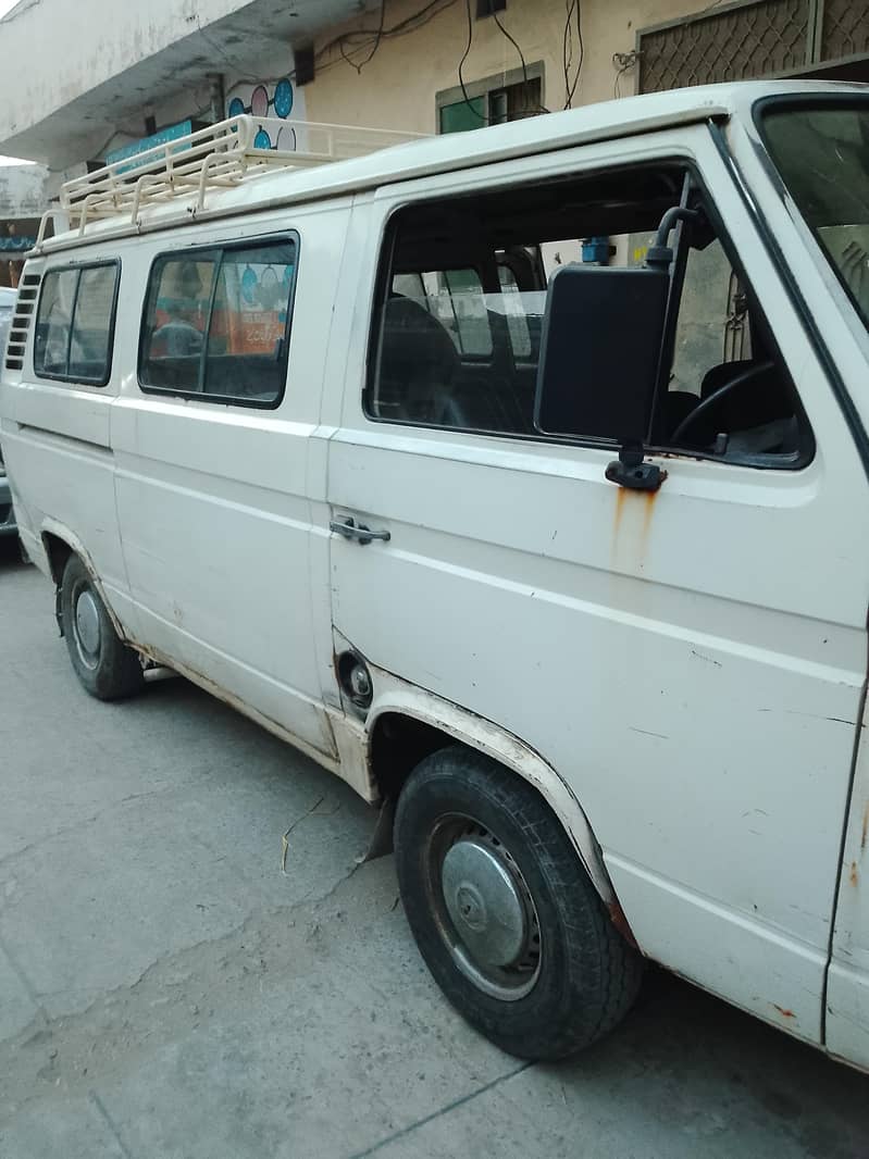 VW van 1