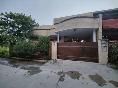 10 Marla lower Basement 2 bedroom drawing room for rent in Gulshanabad near markaz