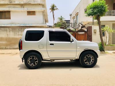 Suzuki Jimny 2016