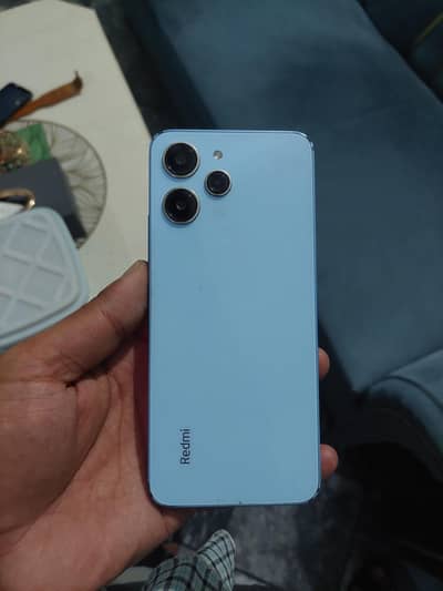 Xiaomi Redmi 12