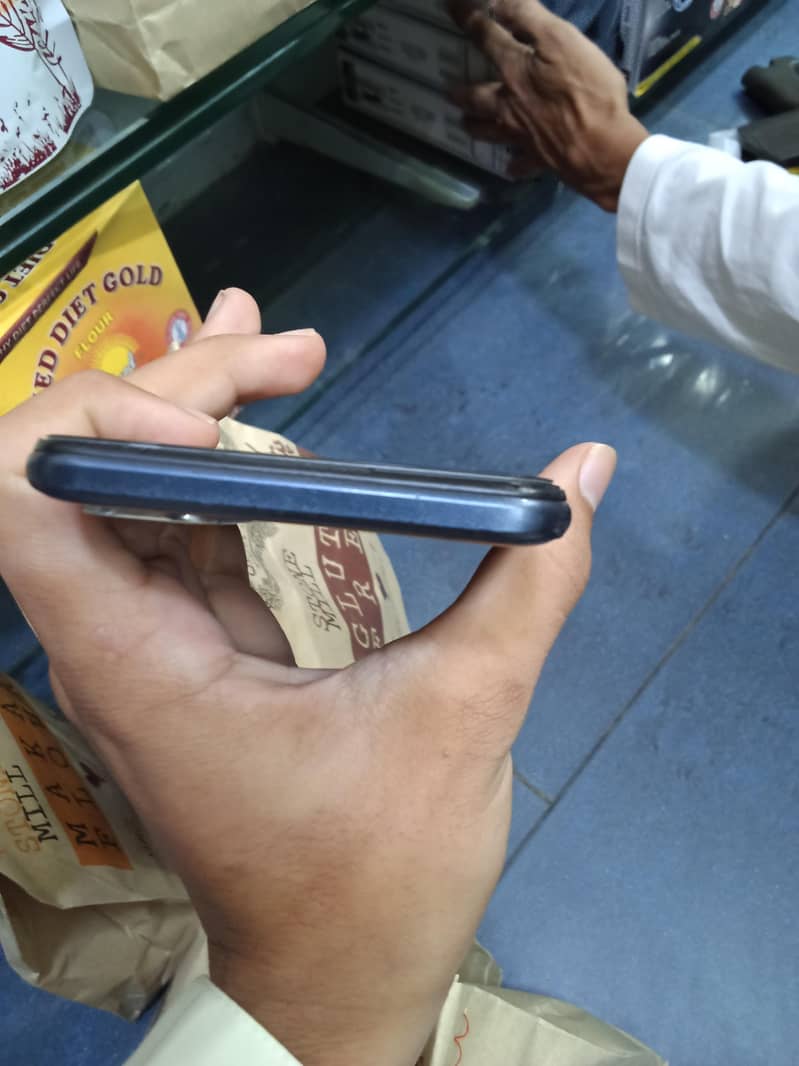 OPPO A53 3