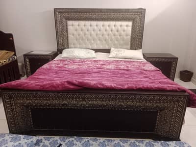 King size Bed with 2 side tables, Dressing and Wardrobe