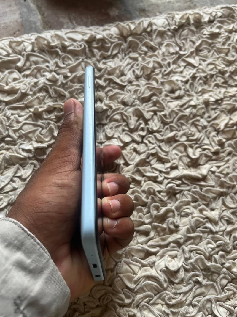 Realme A1 1