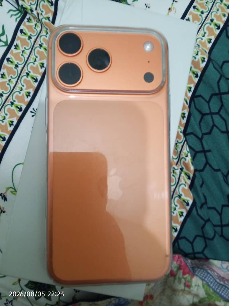 Apple iPhone 17 Pro Max 1