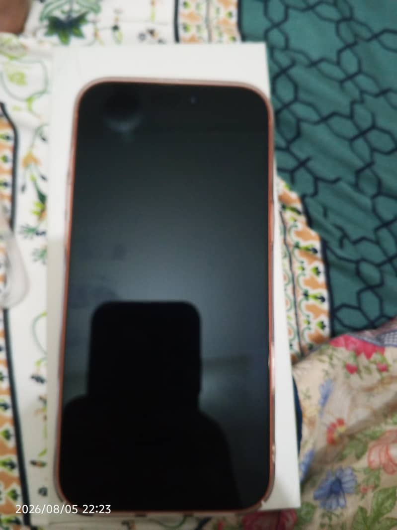 Apple iPhone 17 Pro Max 3