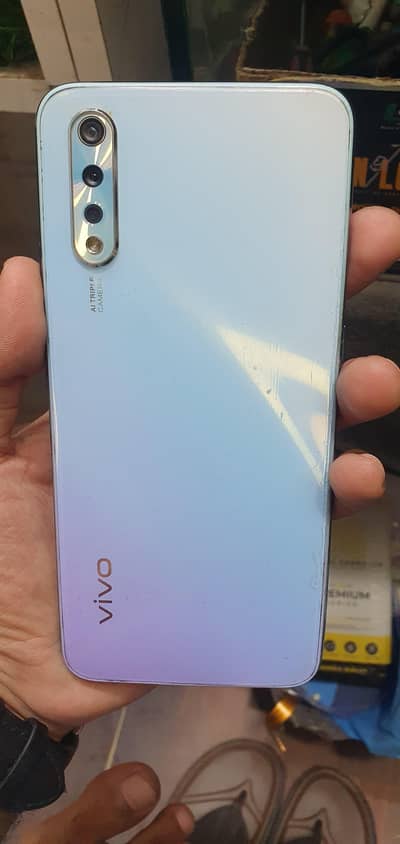 Vivo S1