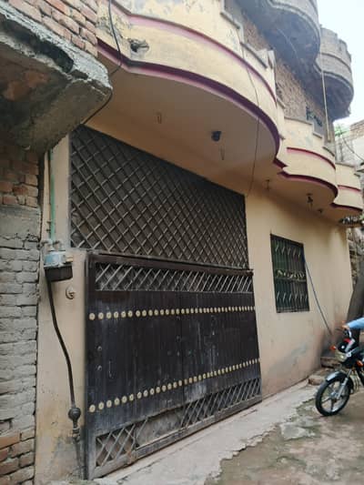 3 Marla double story nechay tayar ha upper plustar hua wa ha