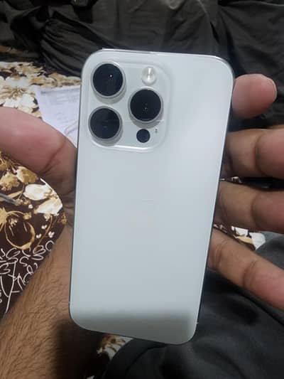 Apple iPhone 15 Pro