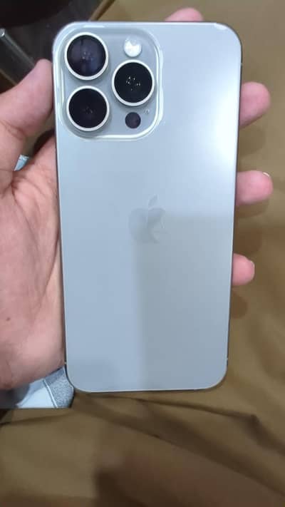 Apple iPhone 15 Pro Max