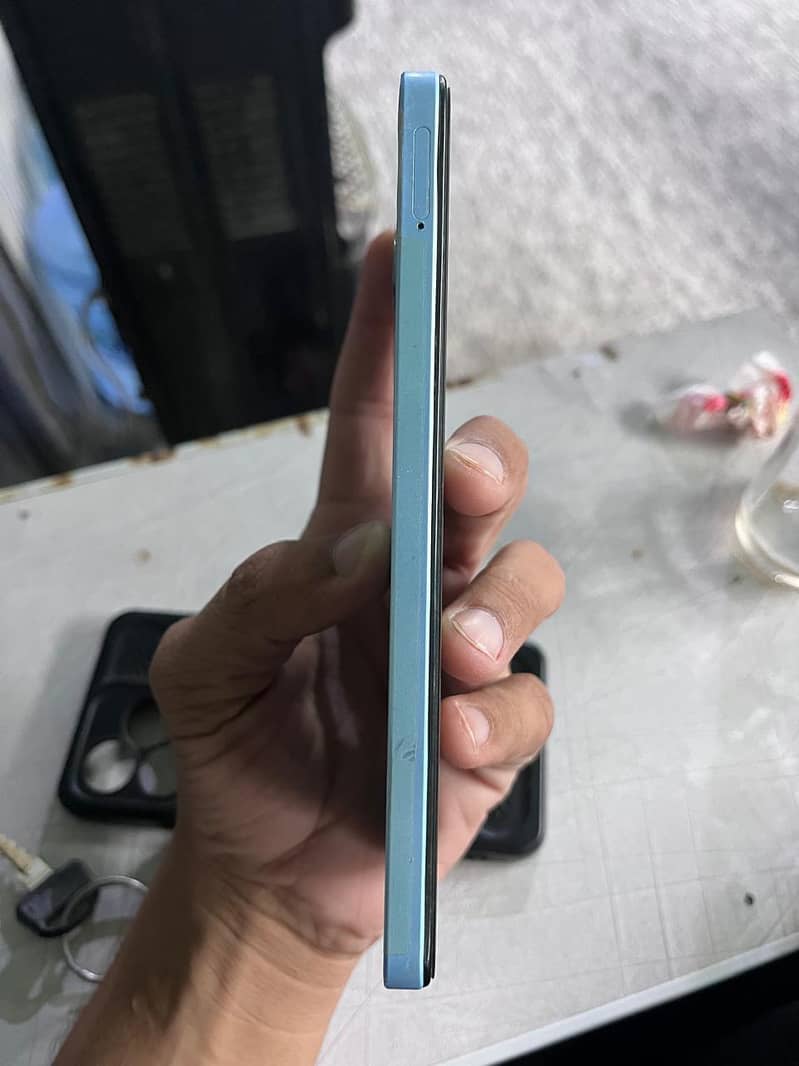 Realme Note 50 4