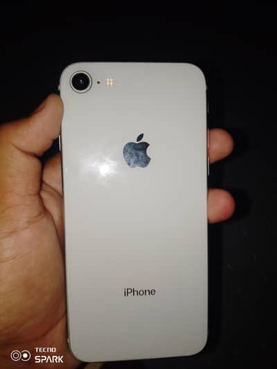 Apple iPhone 8