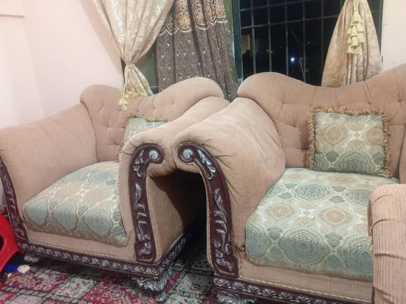 sofa and table 5