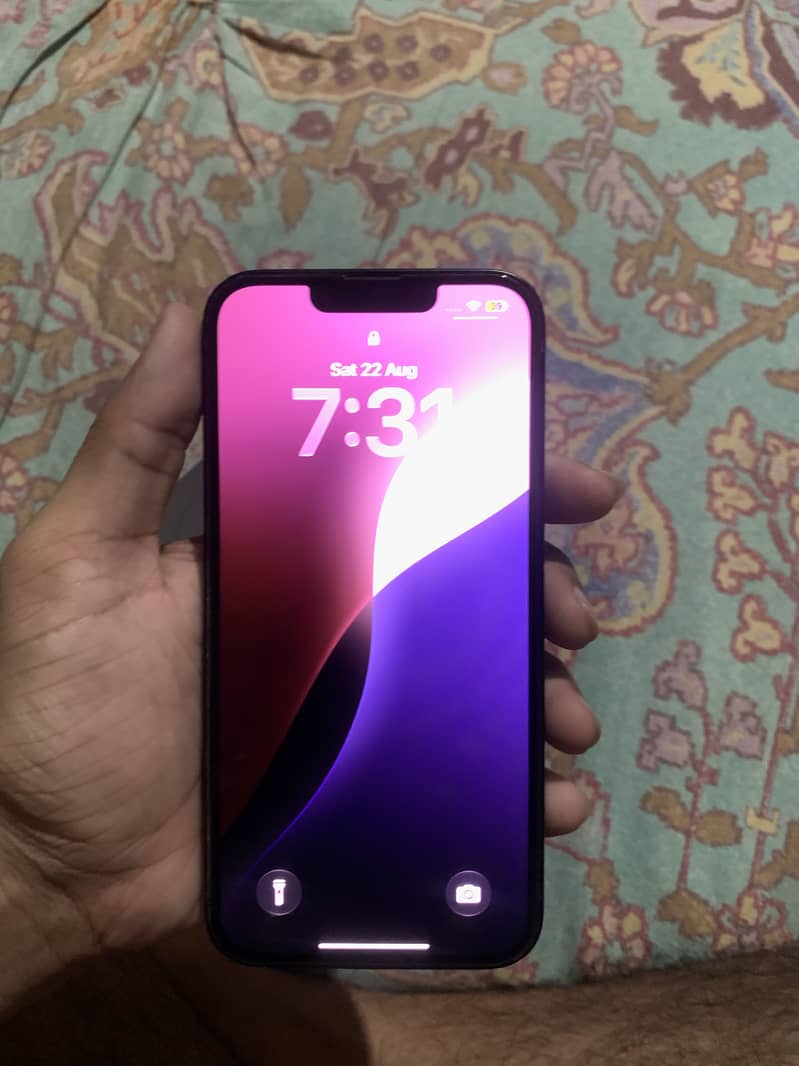 Apple iPhone 14 4