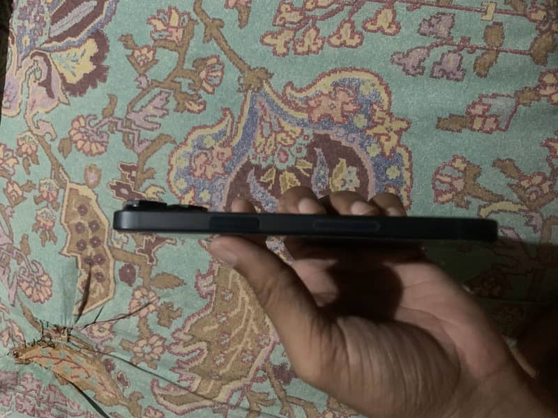 Apple iPhone 14 5