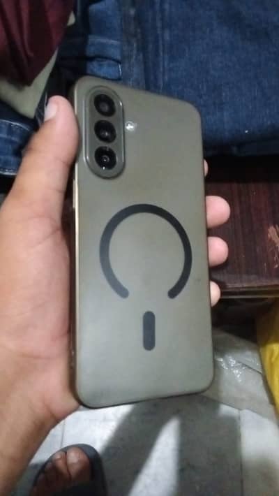 10by10 condition All ok set one month use  dabra cable avalible