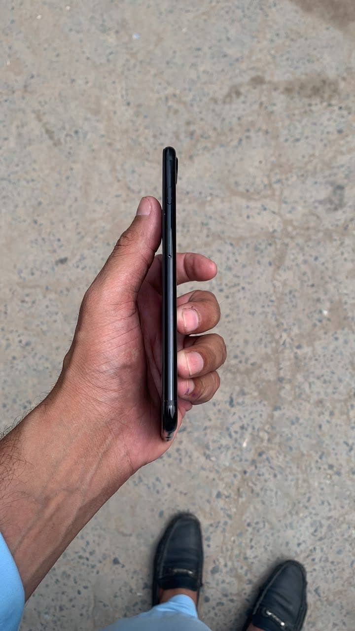 Apple iPhone 7 Plus 2