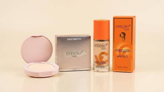 ​ Emelie Paris Vitamin C Foundation + Compact Powder Deal 