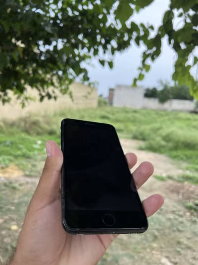 Apple iPhone 7 Plus