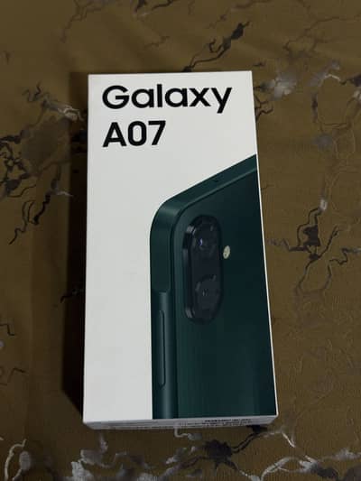 Samsung Mobile A07 5G Box Pack