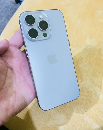 Apple iPhone 15 Pro