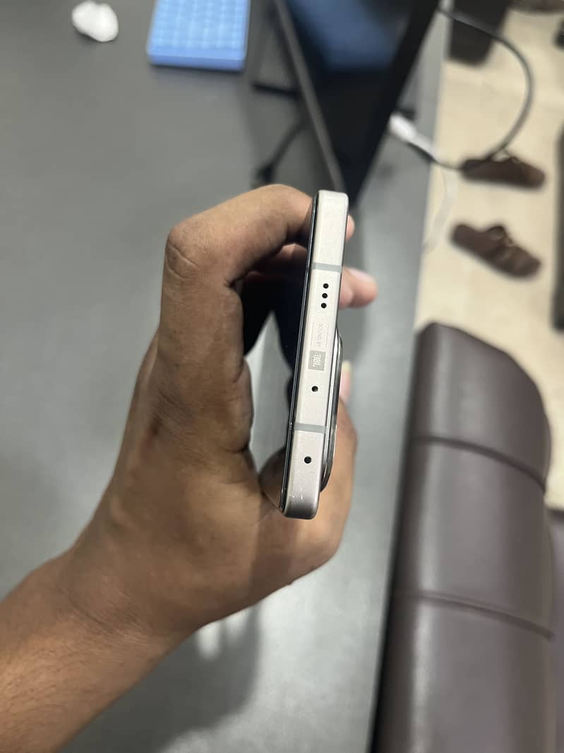 Infinix note 50 pro 4