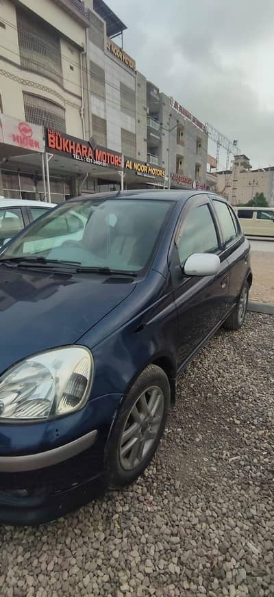 Toyota Vitz 2000