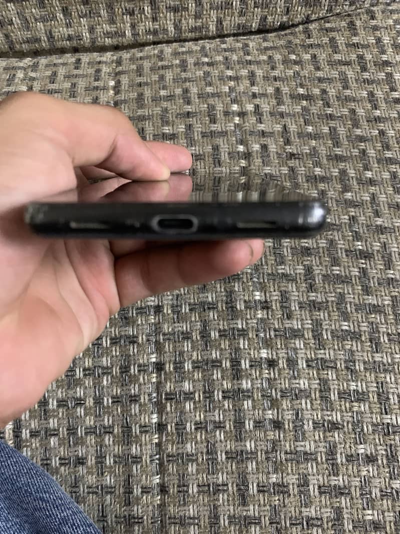 Google Pixel 7a 4
