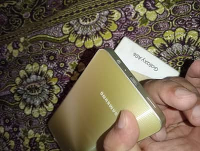 Samsung Galaxy A06 4/64GB Golden – 10/10 Condition – Box Available