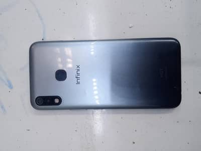 Infinix Hot 8 Lite 2/32 For sale