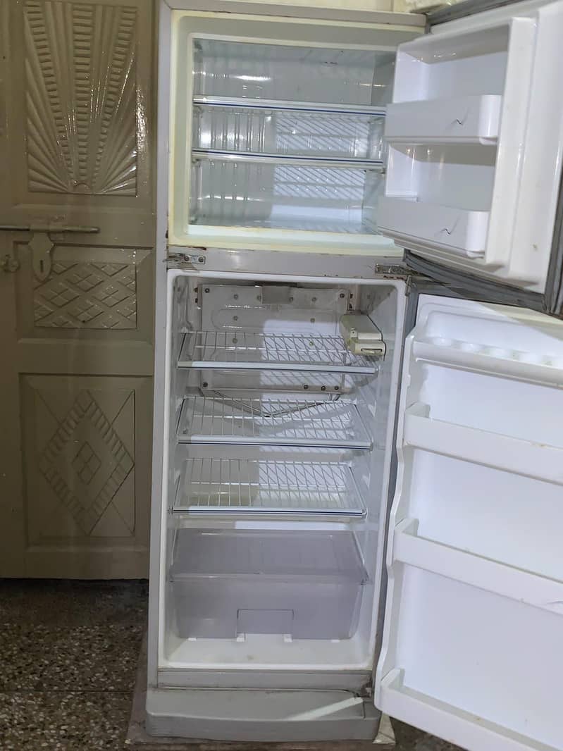Dawlance fridge 1