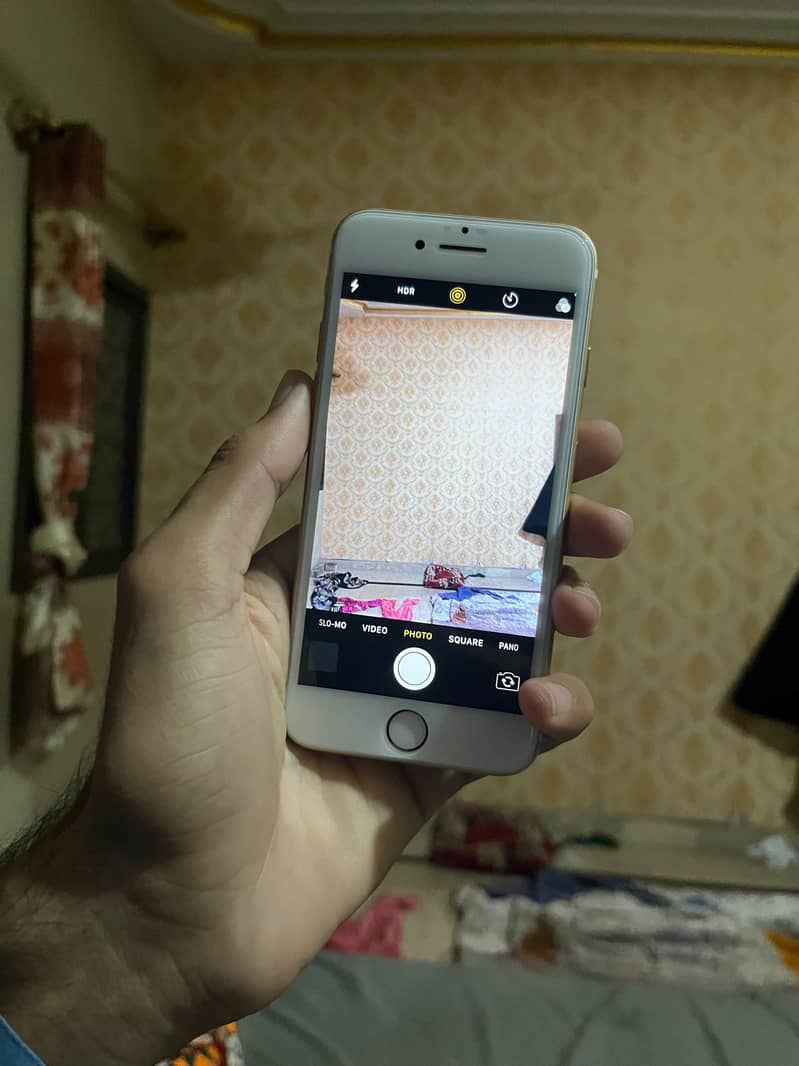 Apple iPhone 7 2