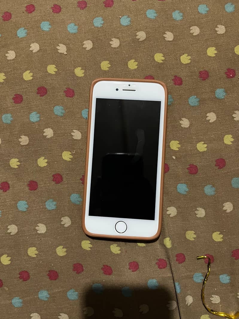 Apple iPhone 7 4