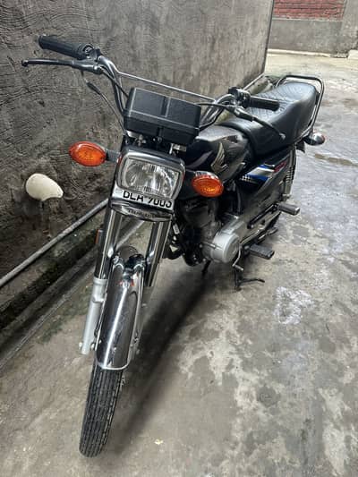 HONDA 125 BLACK 2025
