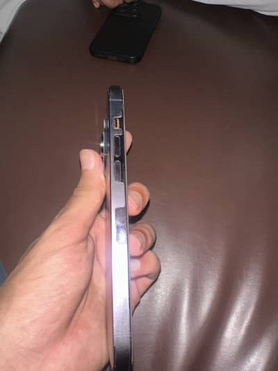 14 pro LLA model