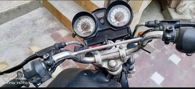 YB 125Z