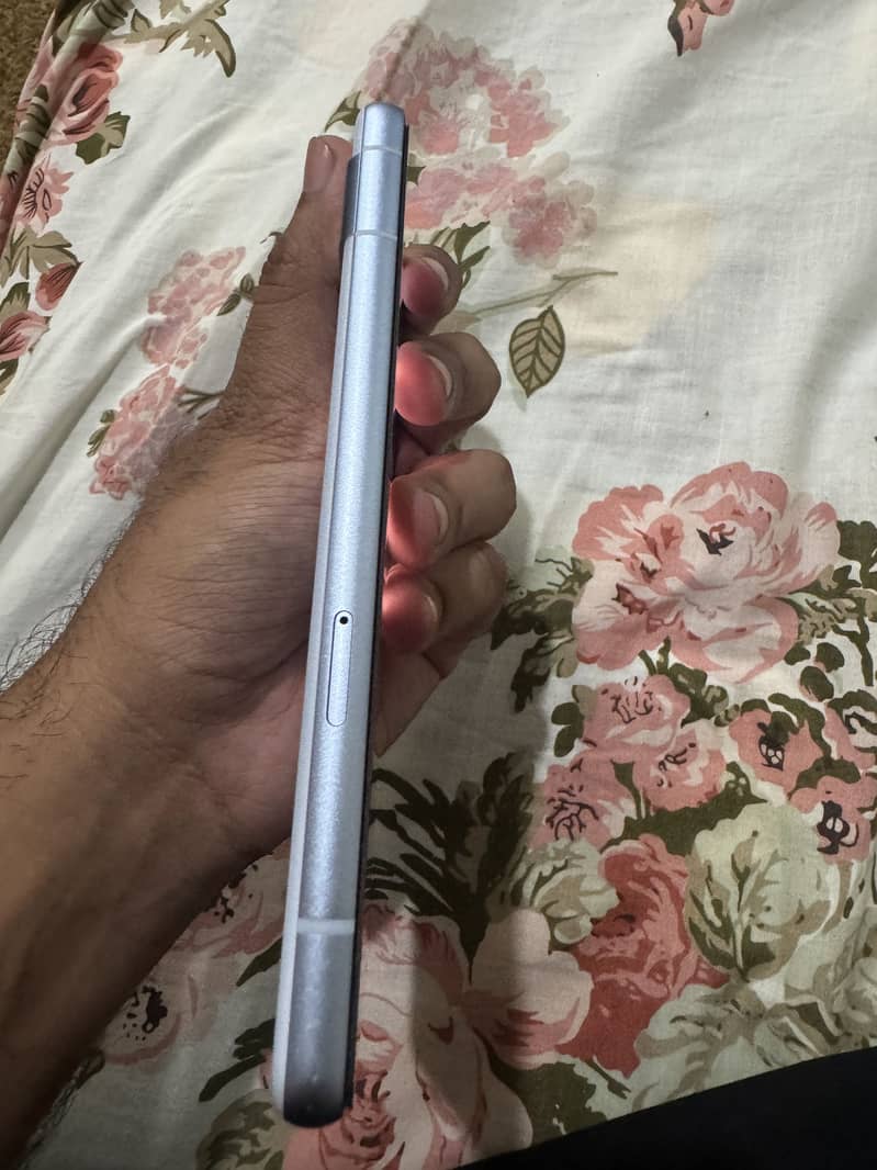 Google Pixel 7a 1
