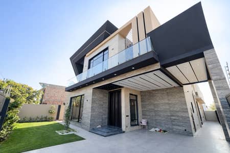 One Kanal Independent Modern Style Upper Portion With Separate Entrance Near Market