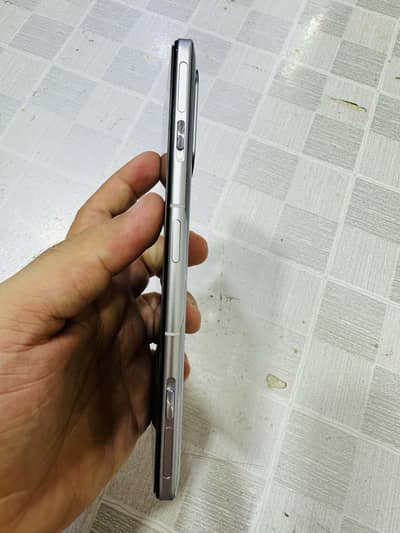 Redmi k40 gaming 12ram 256gb